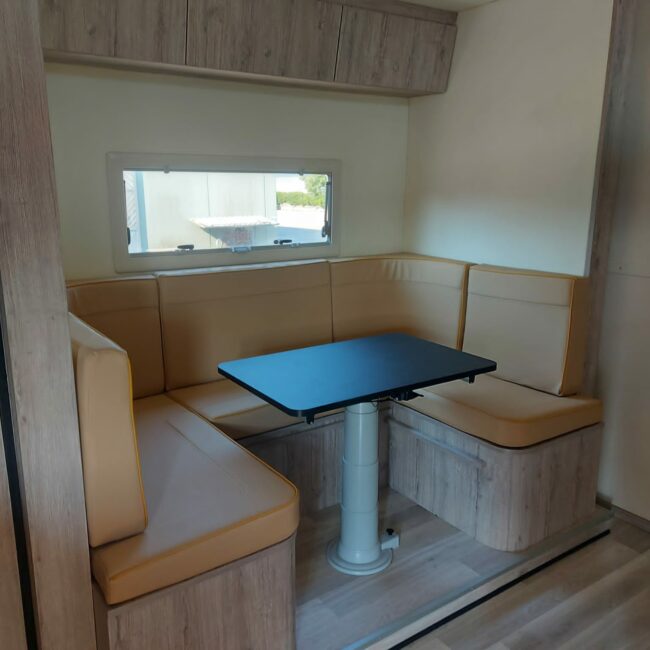 isothermic van racing interni