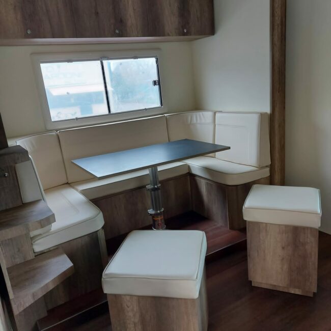 isothermic van racing relax